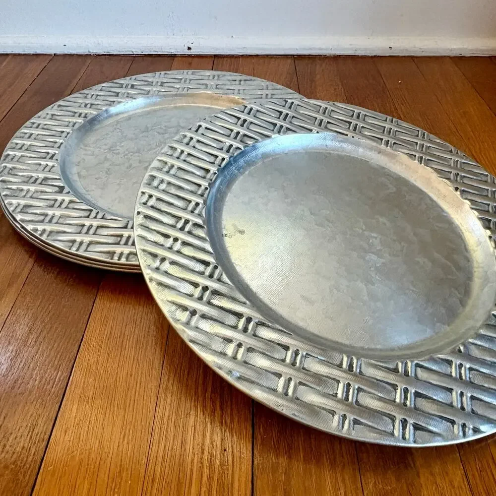 Vintage Galvanized Metal Charger Plates Set of 4, 13 Inch Industrial Table Decor